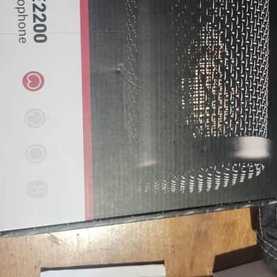 sE Electronics sE2200 Large Diaphragm Cardioid Condenser Microphone 2019 - Present - Vintage Edition Green Hammered image 6