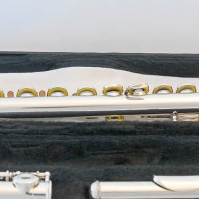 Yamaha YFL-261 Silver-plated Open-Hole Intermediate Flute *Overhauled New Pads image 13
