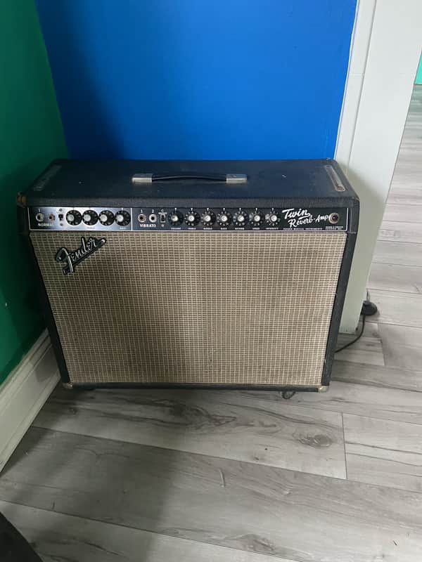 Fender Twin Reverb 2-Channel 100-Watt 2x12" Guitar Combo 1972 - 1976 - Silverface image 1