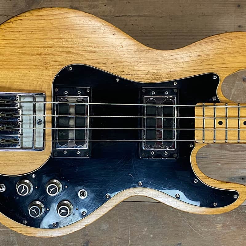 1978 – 1988 Peavey T-40 with Maple Fretboard Natural