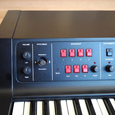 Digital Keyboards Synergy Vintage Polyphonic Synthesizer Crumar Near Mint image 3