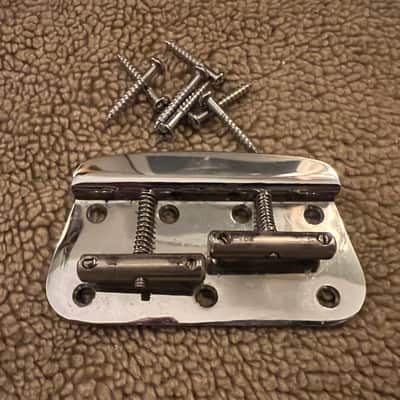Fender Musicmaster Bass Bridge 1977 image 1