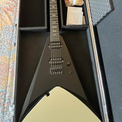 Ran Invader 2018 - Satin Black image 1
