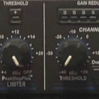 dbx 1046 Quad Compressor/Limiter image 1