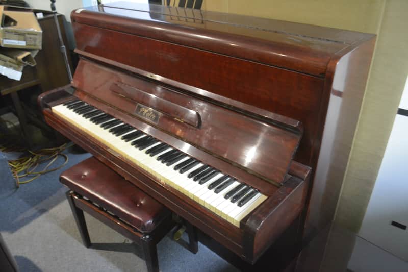 P Welce Walce Uprigh Piano Used image 1