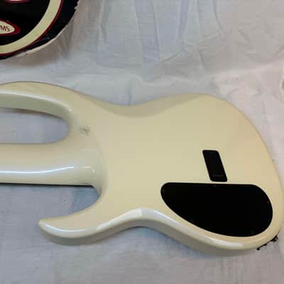Carvin LB76 LB-76 6-string Bass with Case - s/n 43381 - Pearloid White image 18