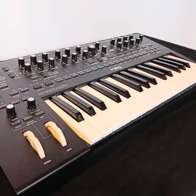 Moog Messenger 32-Key Monophonic Synthesizer 2025 - Present - Black image 2
