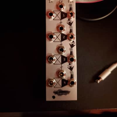 Noise Engineering Quantus Ampla 2021 - Present - Silver image 1