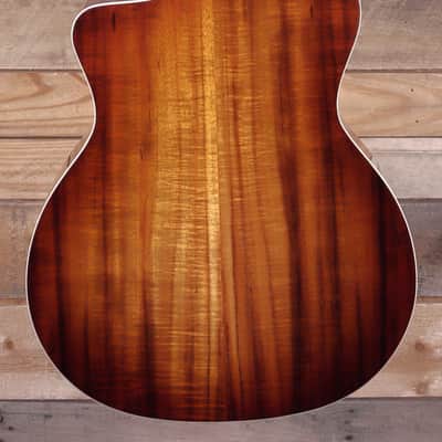 Taylor 214ce-K DLX Special Edition Acoustic/Electric Honeyburst w/ Case image 3