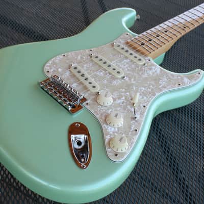 Fender Stratocaster 2018 FSR Sea Foam Pearl Eric Johnson w/ Case image 4