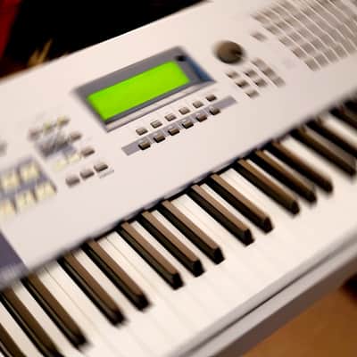 CERTIFIED!!! YAMAHA MOTIF ES8 FULLY INSPECTED/SERVICED AND IN AMAZING CONDITION! image 9