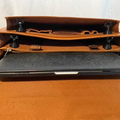 Fender Custom Shop 2008 Leather Briefcase/Satchel VERY RARE image 9