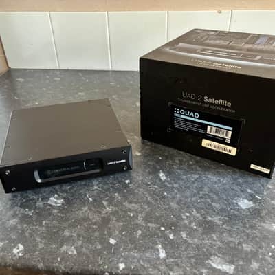 Universal Audio UAD-2 Satellite QUAD Core Thunderbolt DSP Accelerator 2019 - 2020 - Black image 1