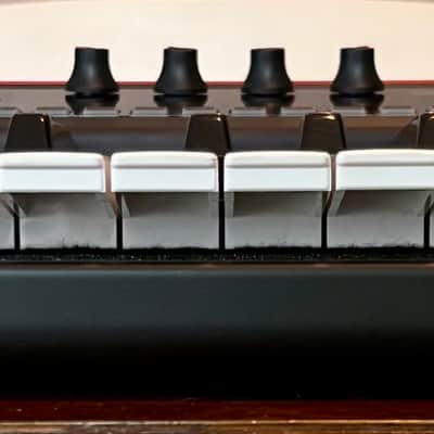 UNO Synth Pro Analog Synthesizer with 37-Full Size Keys image 3