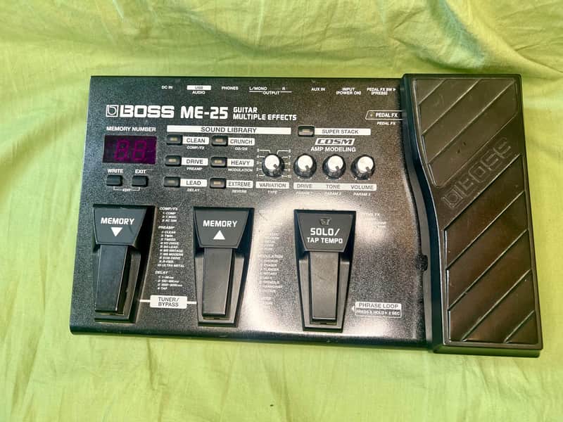 BOSS ME-25 Guitar Multiple Effects マルチ BOSS ME-25 Guitar Multiple Effects Multi Effect Pedal | eBay