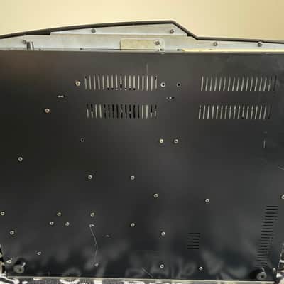 Akai MPC4000 (Not Working)! For parts only! image 3