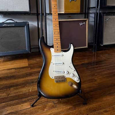Fender Stratocaster - 1956 Closet Classic w/ gold hardware 2002 Custom Shop image 2