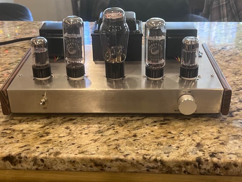 Douk Audio EL34 Hifi Stereo Tube Amplifier 2024 - Silver image 1