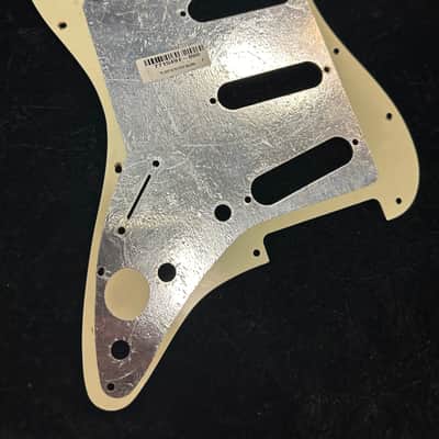 Fender American Ultra Stratocaster 3ply pickguard  2017 - W/B/W image 2