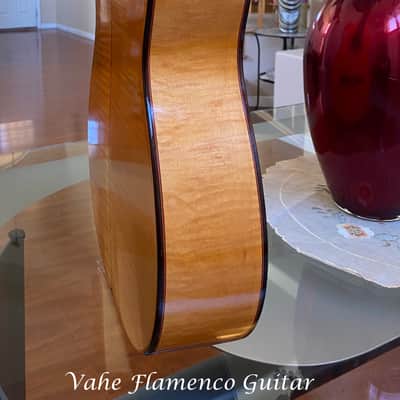 Vahe Flamenco Guitar , Curly Maple , French Polished Blanca image 6