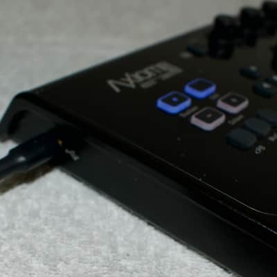 M-Audio Axiom Air Mini 32 Key USB MIDI Keyboard Controller 2010s - Black image 6