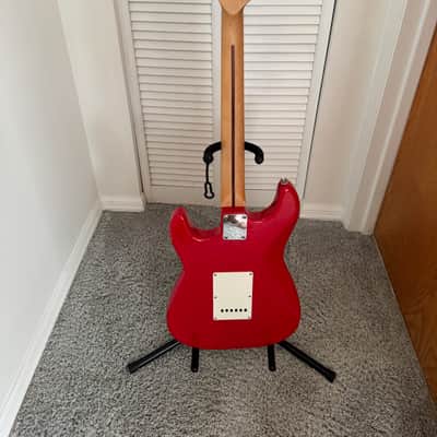 Fender Squire - red image 2