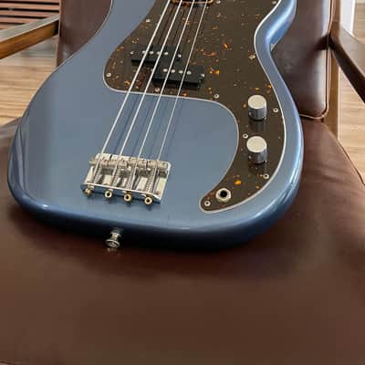 Fender PB-62 Precision Bass A Reissue MIJ 2015 LAKE PLACID BLUE image 2