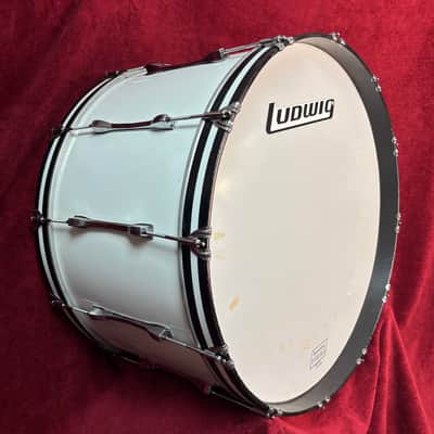 Ludwig Classic Maple 26” Marching Bass Drum 26” x 14” - White image 10