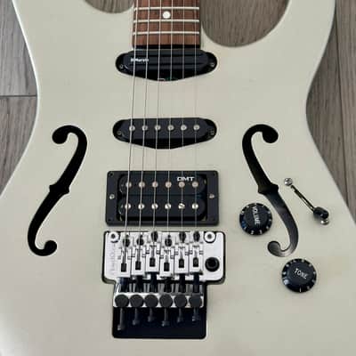 Dean Vinman Vinnie Moore 2020 - Metallic Silver image 5