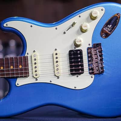 SUHR CLASSIC S VINTAGE LIMITED EDITION LAKE PLACID BLUE image 1