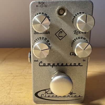 Keeley C4 4-Knob Compressor | Reverb