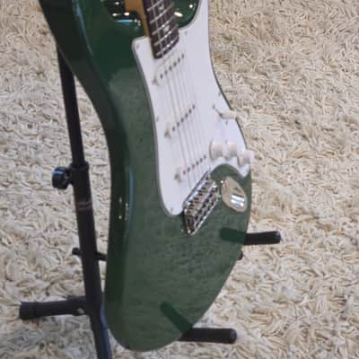 PRS SE Silver Sky 2025 - Present - Laurel Green image 3