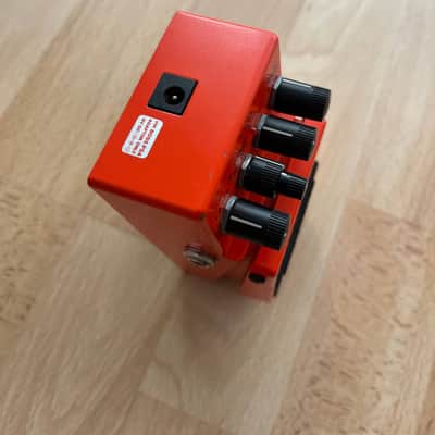 Boss MD-2 Mega Distortion (Silver Label) 2001 - Present - Red image 4