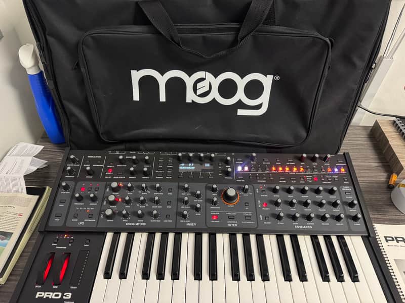 Sequential Pro 3 SE 37-Key 3-Voice Monophonic / Paraphonic Synthesizer