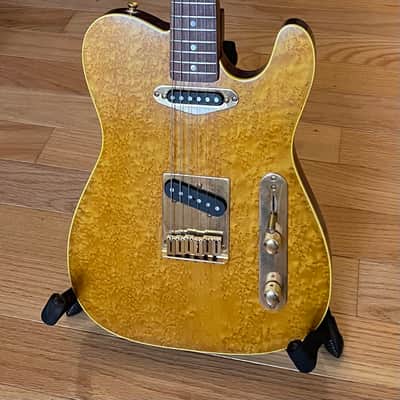 Telecaster with Fender Telecaster Staggered Tuning Machines - Birdseye Maple Telecaster 2000's - gloss image 1