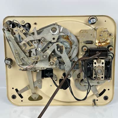 Garrard RC121/4D 4 Speed Auto Console Turntable image 5