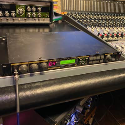 Yamaha FX770 90s guitar multi effects processor made in Japan amp