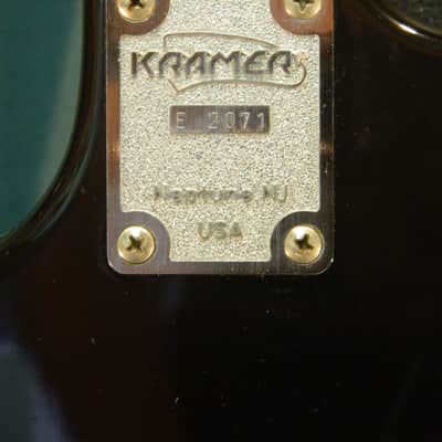 Kramer Ripley 1985 Black image 8