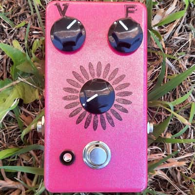 CKLab Daizy Fuzz PTP boosted germanium fuzz 2026 - Pink Metallic flake point to point fuzz image 2