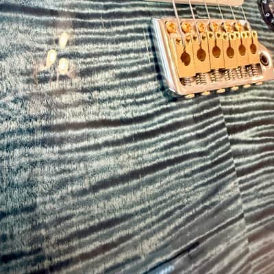 PRS Modern Eagle V 10-Top 2024 - Cobalt Smokeburst image 3