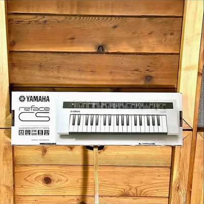 Yamaha Reface CS Mini Mobile Keyboard - White