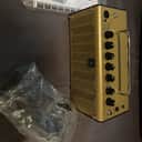 Yamaha THR5A 10-Watt 2x3" Stereo Digital Modeling Acoustic Guitar Combo 2012 - Present - Gold