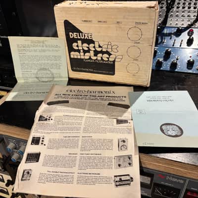 Impossibly Clean Electro-Harmonix Deluxe Electric Mistress V1 with original Box, paperwork and Reticon SAD1024A chip!!! image 4