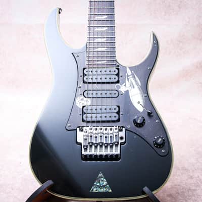 IBANEZ MIJ Universe Prestige Series UV777P-BK Steve Vai Signature Universe " Black + Rosewood" (2007) image 4