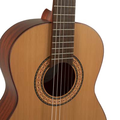 Manuel Rodriguez T-57 TRADICÍON Series 3/4 Size Solid Cedar Top Mahogany Neck Nylon 6-String Classical Acoustic Guitar image 6