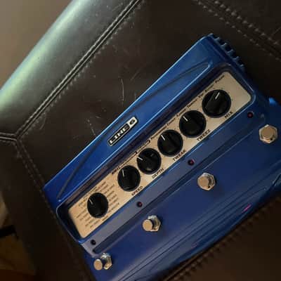 Line 6 MM4 Modulation Modeler with Line 6 Expression Pedal image 3
