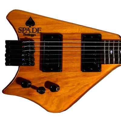 BootLegger Guitar Spade Gibson Scale 24.75 Headless Guitar With Case 2022 Honey Clear image 4