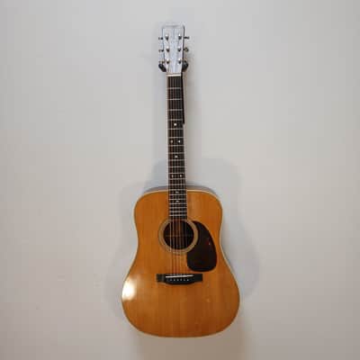 Vintage 1952 Martin D-28 w/ New Deluxe Hard Shell Case image 3