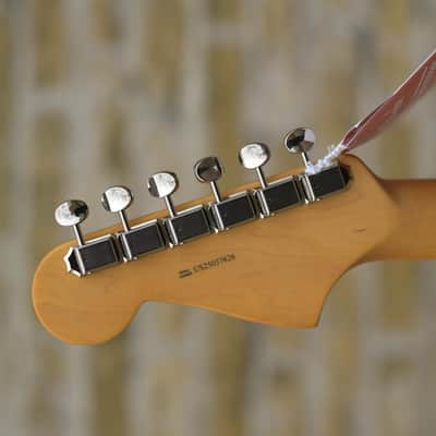 Fender American Professional Classic Jazzmaster® - 3-Color Sunburst image 6