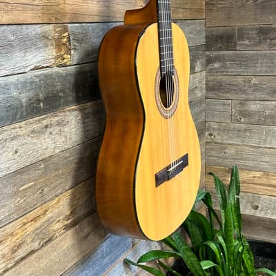 (18225) J. Reynolds JRC-10 Mini Classical Guitar image 3
